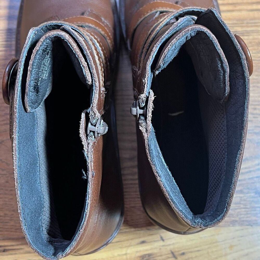 Bionica Brown Woman’s Wedge Buckle Bootie Sz - Picture 7 of 8